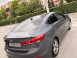 Hyundai Elantra-6