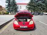 Mercedes Vaneo-1