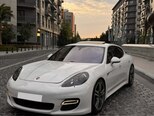 Porsche Panamera Turbo-4