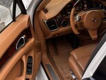 Porsche Panamera Turbo-12