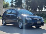 Kia Rio-3