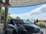 Toyota Prius-2