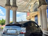 Toyota Prius-3
