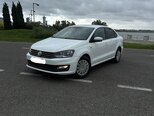 Volkswagen Polo-1