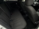 Volkswagen Polo-10