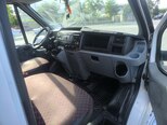 Ford Transit-15