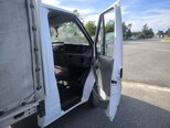 Ford Transit-11