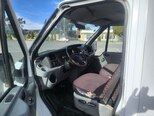Ford Transit-12