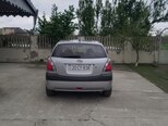 Kia Rio-7