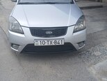 Kia Rio-1