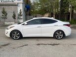Hyundai Elantra-8