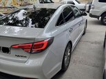 Hyundai Sonata-8