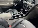 Hyundai Sonata-11