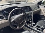 Hyundai Sonata-16