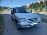 Chevrolet Niva-1