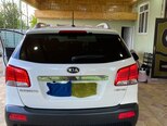 Kia Sorento-8