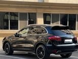 Porsche Cayenne-5