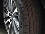 Lexus ES 300h-21