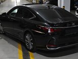 Lexus ES 300h-7