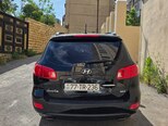 Hyundai Santa Fe-9