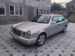 Mercedes E 200-3