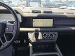 Land Rover Defender-8