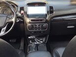 Kia Sorento-3