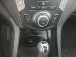 Hyundai Santa Fe-6