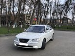 Hyundai Sonata-6