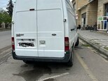 Ford Transit-3