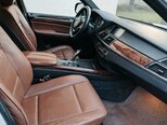BMW X5-7