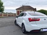 Kia Rio-12