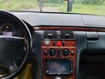 Mercedes E 220-8