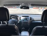 Kia Sorento-13