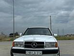 Mercedes 190-1
