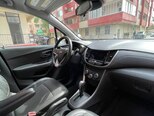 Chevrolet Trax-12