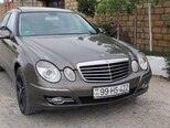 Mercedes E 220-11