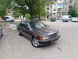 Mercedes 190-1