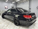Mercedes E 350-11