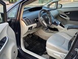 Toyota Prius-10