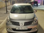 Nissan Tiida-4