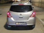 Nissan Tiida-2