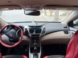 Hyundai Elantra-3