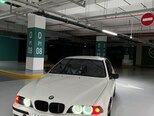 BMW 523-4