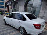 LADA (VAZ) Granta-8