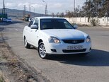 LADA (VAZ) Priora-1