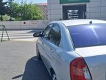 Hyundai Accent-9
