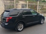 Ford Explorer-3