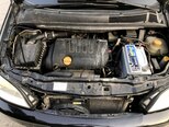 Opel Zafira-5
