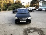 Opel Zafira-1